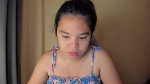 0wwlo0k online show from March 3, 7:26 am