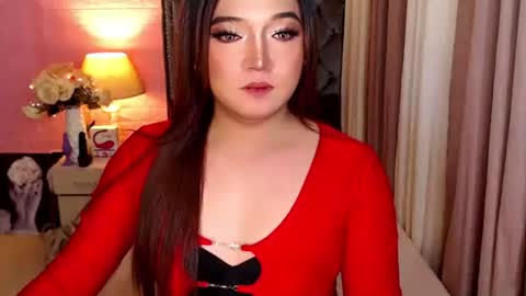 Snapshot of 1bestlover chatting on March 5, 7:00 pm Ekang online show from March 5, 7:00 pm