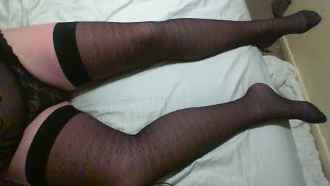 69lushcd online show from February 8, 6:25 pm