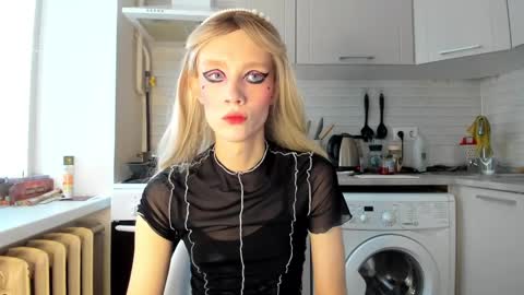 Snapshot of _alice_kitty chatting on January 15, 8:41 am Gaylord online show from January 15, 8:41 am