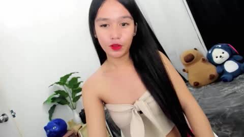 Thea online show from November 12, 8:35 am