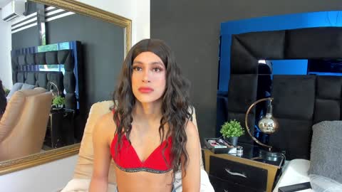 Snapshot of _cat_18 chatting on January 5, 3:55 pm You can Call me Kitty Cat online show from January 5, 3:55 pm