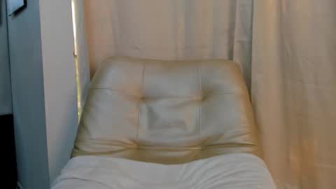 Snapshot of _cat_18 chatting on March 7, 8:36 pm You can Call me Kitty Cat online show from March 7, 8:36 pm