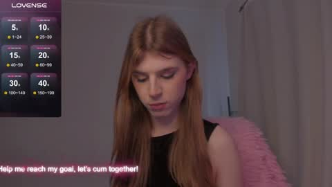 Snapshot of _eva_pleasure_ chatting on December 18, 6:43 am Eva online show from December 18, 6:43 am