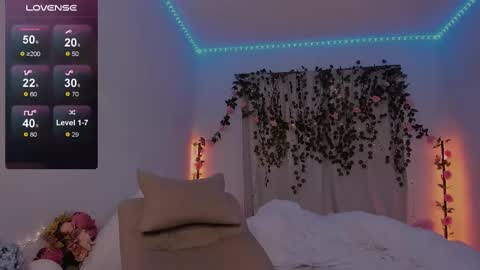 Snapshot of _eva_pleasure_ chatting on September 11, 7:49 am Eva online show from September 11, 7:49 am
