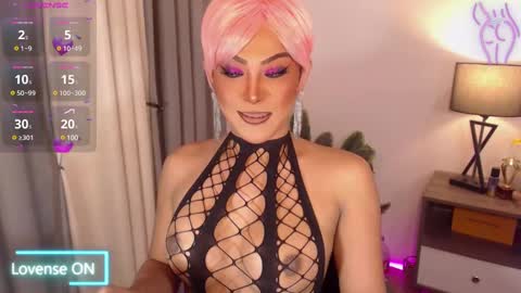 MORGAN KEEP ON FOLLOWING online show from February 4, 8:38 pm