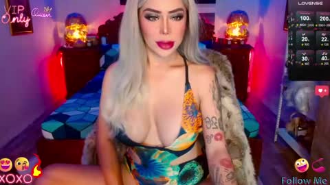 Hi my name is selinaim glad to meet everyone here  online show from June 2, 4:36 am