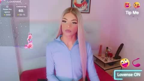 _shadday_ online show from April 11, 7:45 am