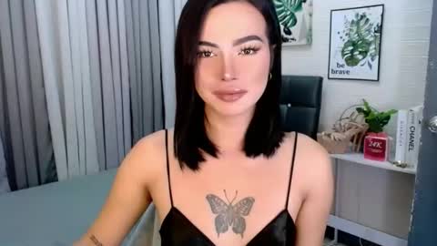 _sophie_69 online show from November 5, 12:32 am