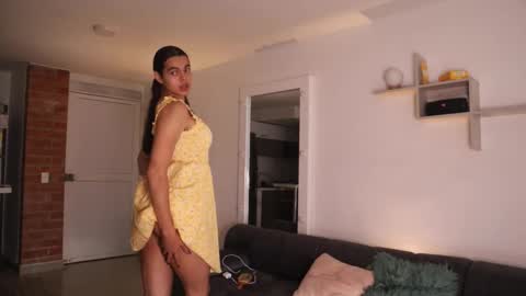 Anastasia Vahos online show from October 9, 5:36 pm