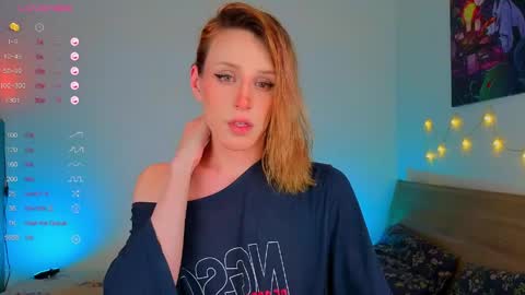 LITTLE FOX online show from May 17, 8:30 pm