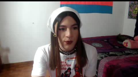 _zasha_18 online show from November 26, 5:10 am