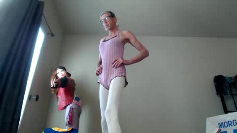 TaylorSexbot online show from December 2, 8:06 pm