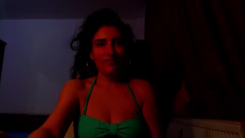 Snapshot of addicted2uts chatting on February 1, 8:58 pm amy online show from February 1, 8:58 pm