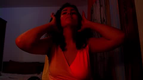 Snapshot of addicted2uts chatting on October 17, 11:19 pm amy online show from October 17, 11:19 pm