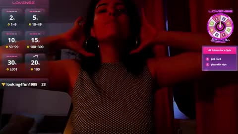 amy        online show from November 27, 7:00 am