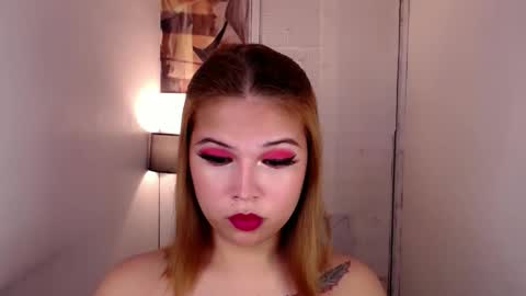 adorabletsforyouxx online show from October 13, 5:13 pm