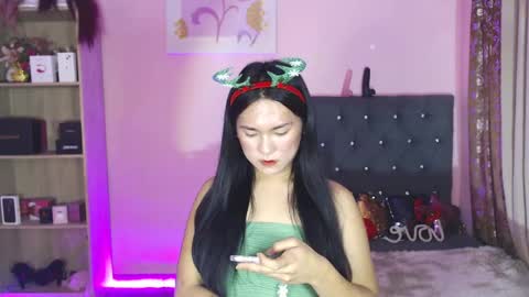 Ahmri online show from December 21, 2:37 pm