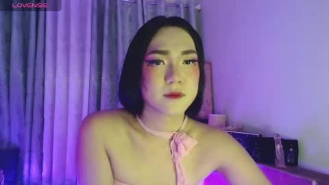 Ahmri online show from February 11, 1:20 pm