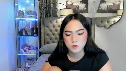 Ahmri online show from October 3, 4:07 pm