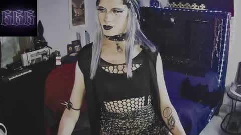 Mistic witch online show from February 20, 5:04 pm