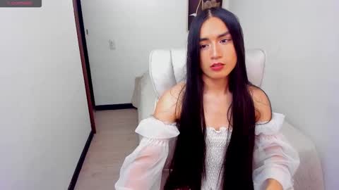 Snapshot of alexia_dussan chatting on October 11, 12:57 am alexia_dussan online show from October 11, 12:57 am
