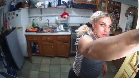 alexiss699 online show from April 24, 10:24 pm