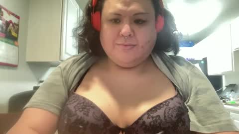 Snapshot of alexxxis2011x3 chatting on February 25, 5:47 pm alexxxis2011x3 online show from February 25, 5:47 pm