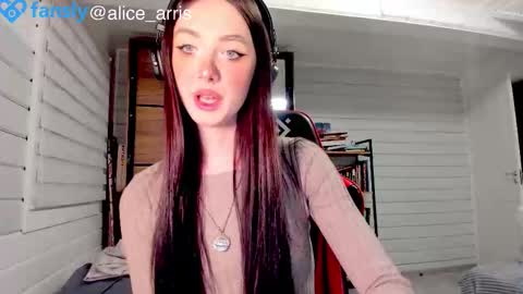 Alice Aris online show from February 26, 3:28 pm