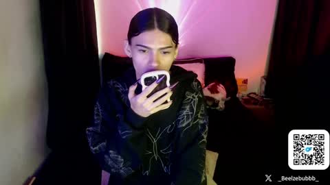 alice_m00nn online show from February 16, 11:38 am