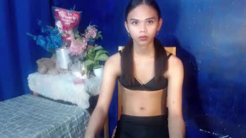 aliexagrey online show from November 15, 9:40 am