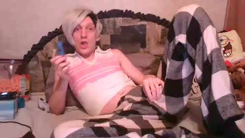 Alisha online show from September 30, 11:43 am