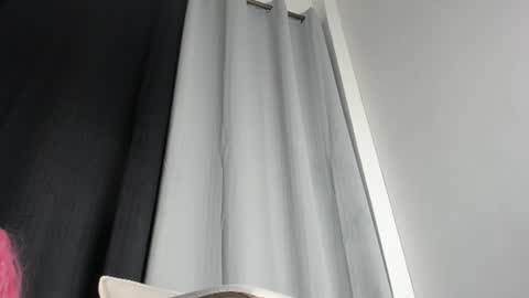 alondra online show from June 20, 1:41 am