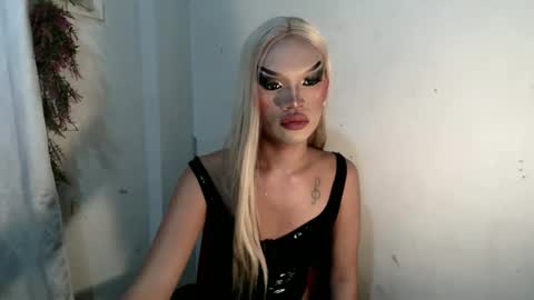 Snapshot of amanda_fuck69 chatting on October 14, 1:34 pm Amanda online show from October 14, 1:34 pm