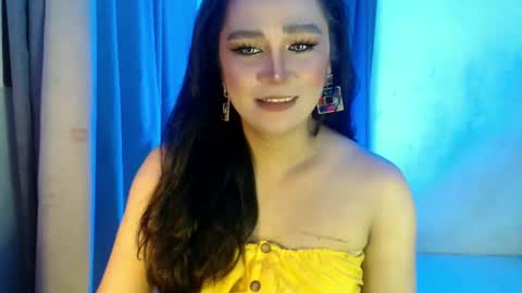Snapshot of amayafucks1 chatting on February 3, 1:19 pm Amaya online show from February 3, 1:19 pm