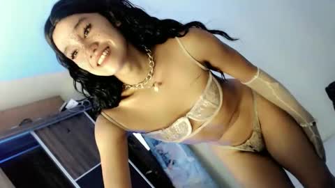 Amaya online show from November 16, 9:58 pm