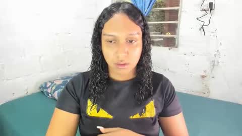 LUISA online show from December 4, 9:19 pm