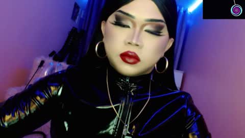 Queen Mireska online show from March 18, 6:29 pm