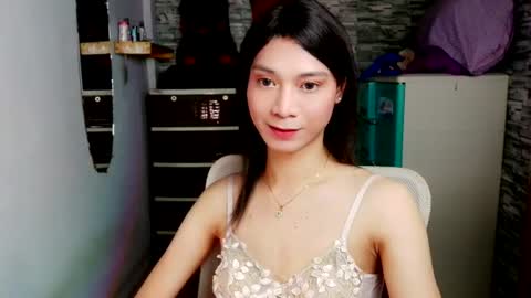 Tina online show from August 3, 9:15 am