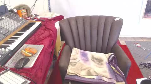 Trashely Gimpson online show from January 13, 6:38 pm