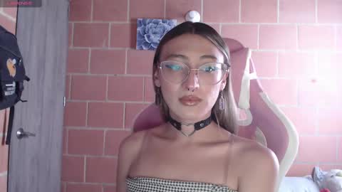 Andrea  online show from October 1, 3:34 pm