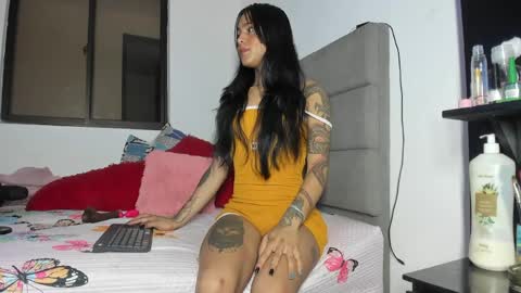 ANDREA online show from April 14, 2:55 pm