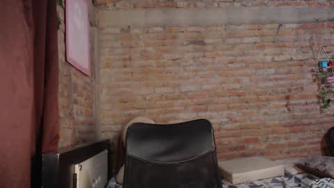 Danielle online show from December 18, 11:21 pm