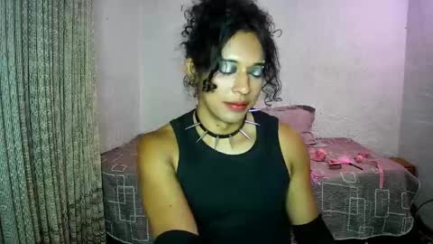   online show from April 12, 1:14 pm