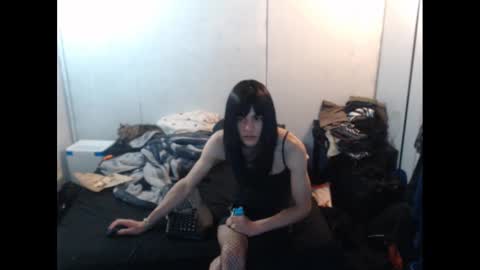 Snapshot of anilyseardor chatting on February 13, 7:45 am Ani online show from February 13, 7:45 am