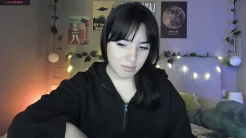 Snapshot of anisa_sweet chatting on December 12, 5:15 pm Anisa Moan from LovenseWet from Tip MenuOpen for Private online show from December 12, 5:15 pm