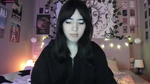 Snapshot of anisa_sweet chatting on December 29, 9:20 pm Anisa Moan from LovenseWet from Tip MenuOpen for Private online show from December 29, 9:20 pm