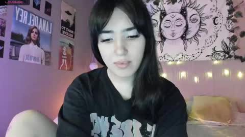 Snapshot of anisa_sweet chatting on January 4, 7:55 pm Anisa Moan from LovenseWet from Tip MenuOpen for Private online show from January 4, 7:55 pm