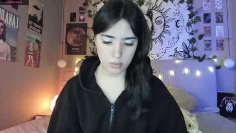 Snapshot of anisa_sweet chatting on January 19, 4:14 pm Anisa Moan from LovenseWet from Tip MenuOpen for Private online show from January 19, 4:14 pm