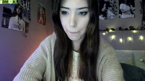 Snapshot of anisa_sweet chatting on September 10, 3:05 am Anisa Moan from LovenseWet from Tip MenuOpen for Private online show from September 10, 3:05 am